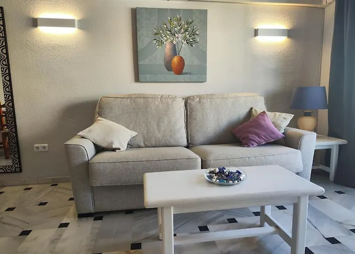 Lubina Sol, Beachfront شقة مالقة